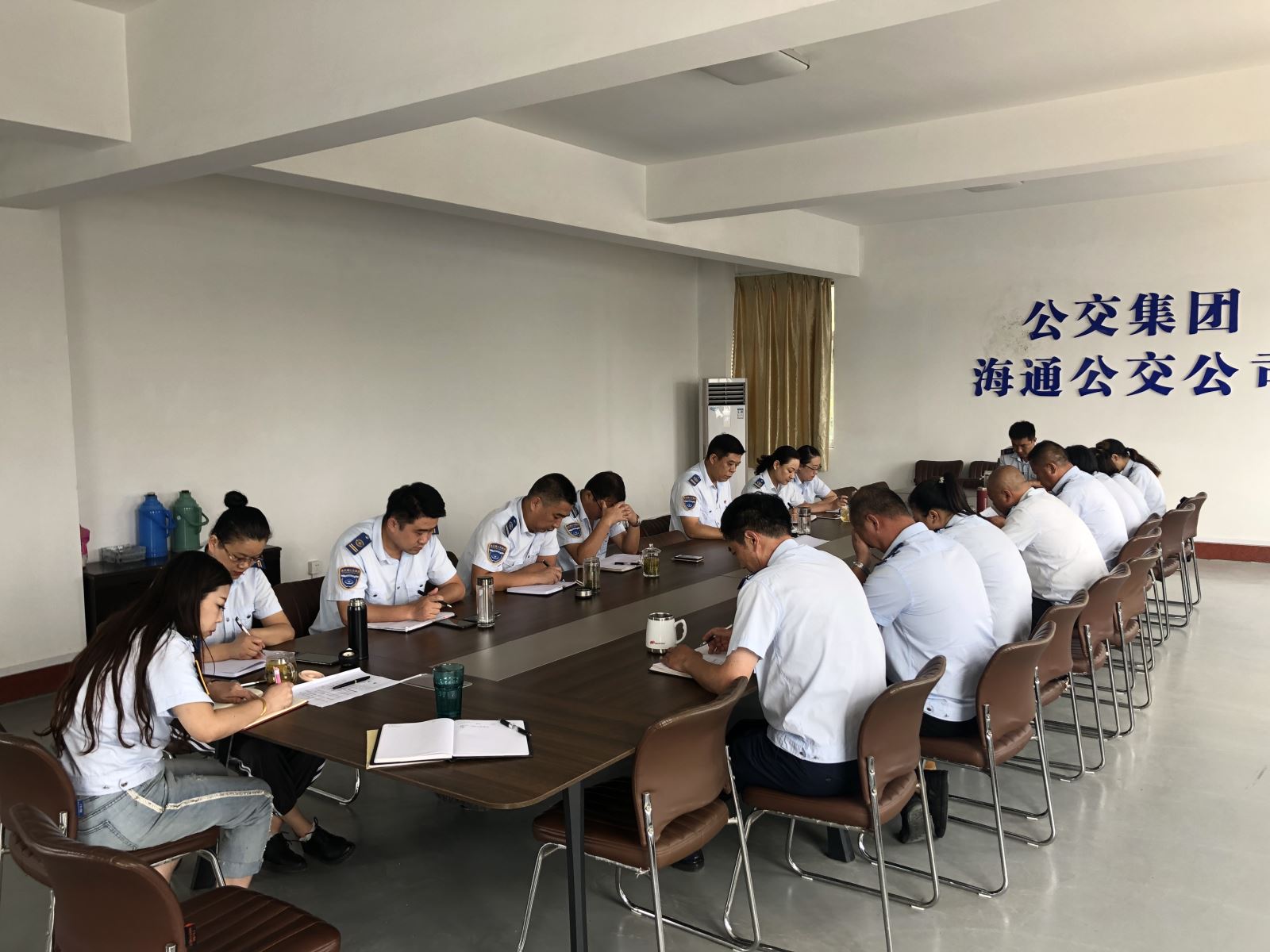 公交集团公交事业一部召开中秋国庆节前党风廉政建设工作会议